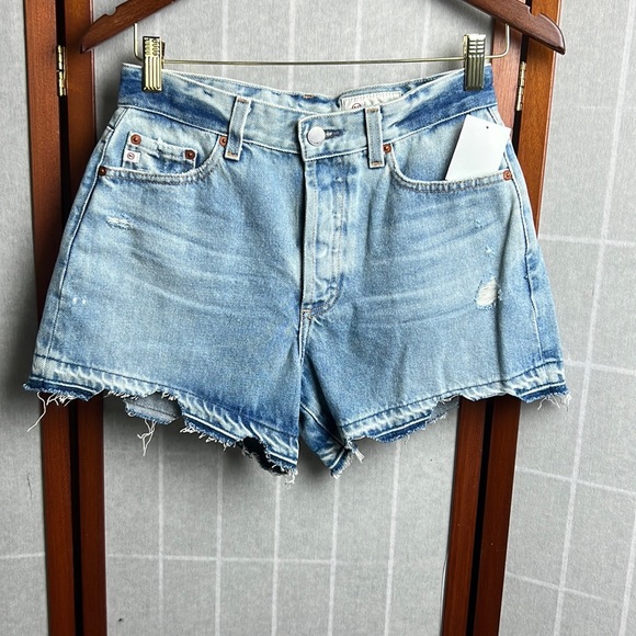 AG Adriano Goldschmied Alexxis Aged Denim Jean High Rise Wedgie Shorts 2… - Picture 3 of 10